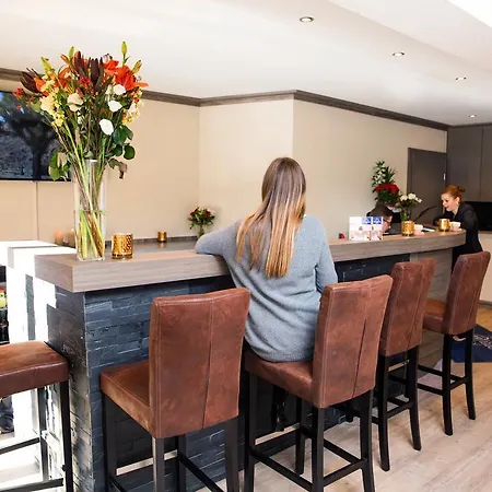 Otel Bristol 3*