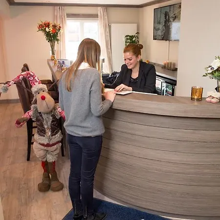 Bristol Otel 3*