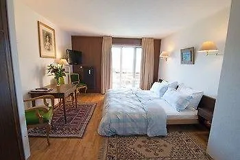 Ξενοδοχείο Bristol Verbier