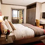 韦尔比耶布里斯托尔酒店 酒店 3*