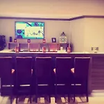 韦尔比耶布里斯托尔酒店 酒店 韦尔比耶